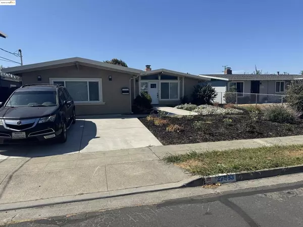 27493 Orlando, Hayward, CA 94545