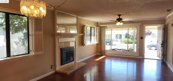 San Leandro, CA 94578,3672 Del Monte Way