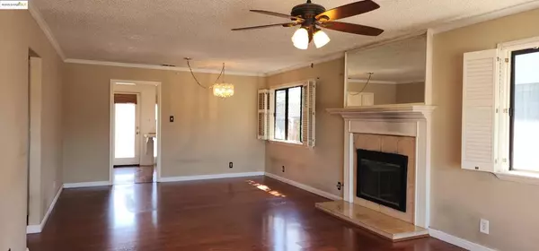 San Leandro, CA 94578,3672 Del Monte Way