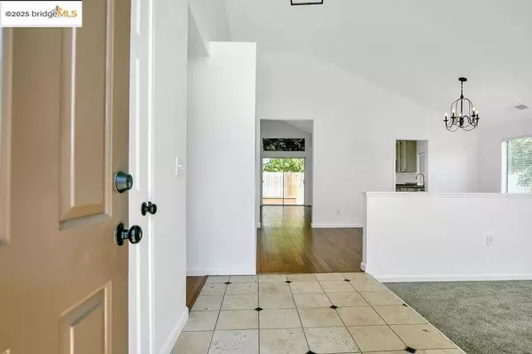 Brentwood, CA 94513,738 Valley Green Dr