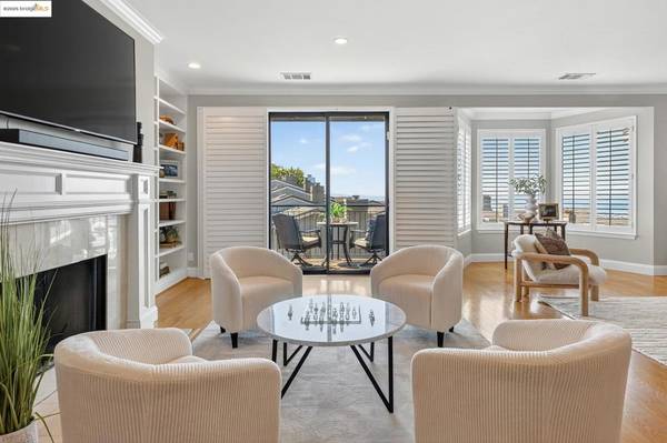 Oakland, CA 94618,64 Schooner Hl