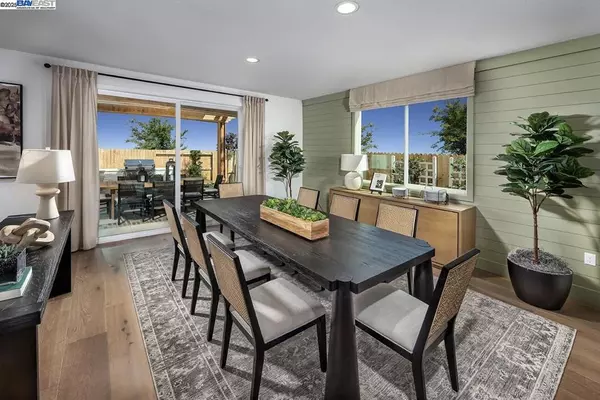 Roseville, CA 95747,801 Rosette Court
