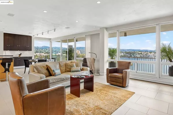 Oakland, CA 94612,177 19th St #10E