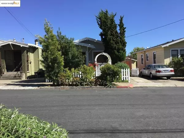 Oakland, CA 94619,3712 Patterson AVE