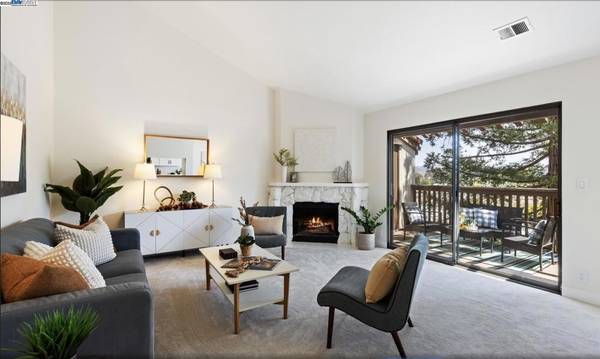 21062 Gary Dr #313,  Hayward,  CA 94546