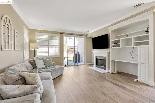 Brentwood, CA 94513,877 Boone Dr