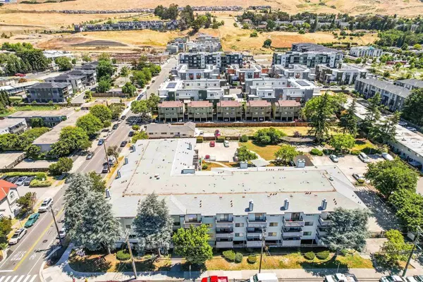 Hayward, CA 94544,325 Valle Vista Ave #314