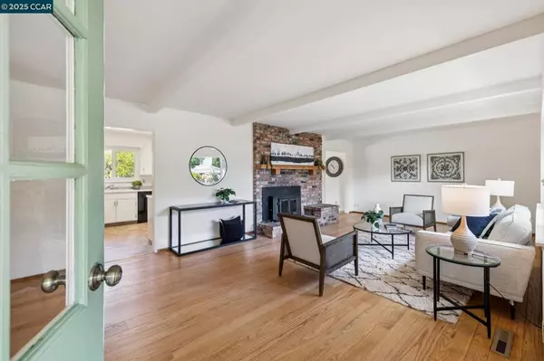 Alamo, CA 94507,900 Ina Dr