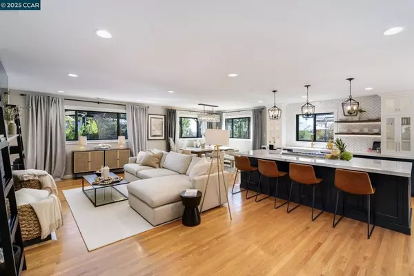 Castro Valley, CA 94546,4633 Lockridge Way