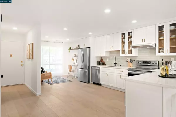 Alameda, CA 94502,1078 Jost Ln