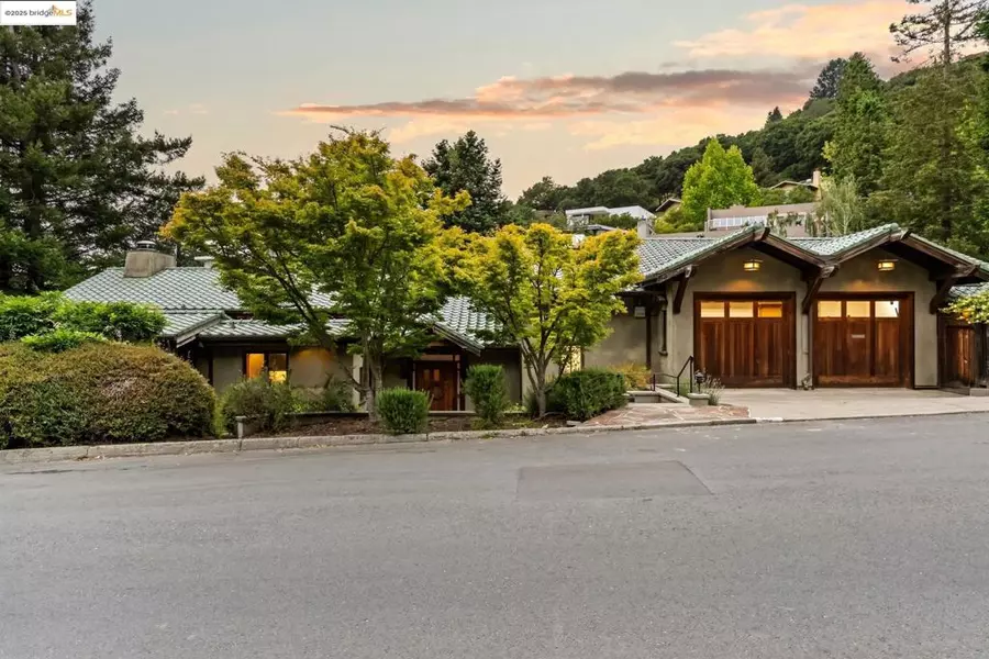 105 Vicente, Berkeley, CA 94705-1605