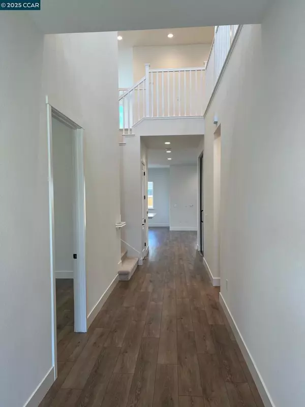 Lathrop, CA 95330,16121 Poulson Ct