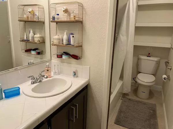 Concord, CA 94520,Address not disclosed