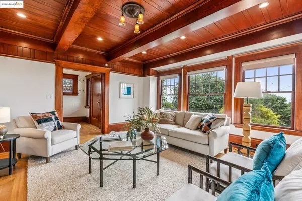 Berkeley, CA 94704,60 Panoramic Way