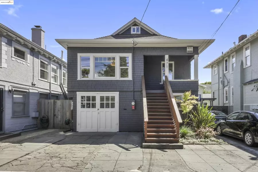 471 Mcauley St, Oakland, CA 94609