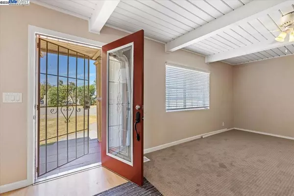 Tracy, CA 95377,2688 W Byron Rd