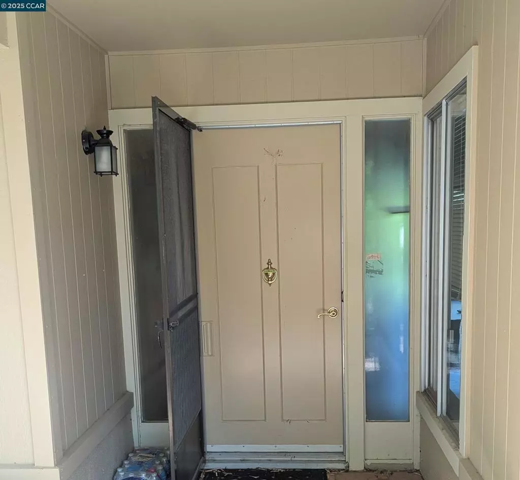 Walnut Creek, CA 94595,2009 Golden Rain Rd #6