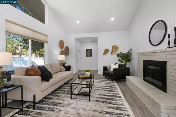 Pleasant Hill, CA 94523,1933 Oak Park Blvd