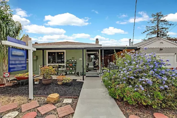 10339 Foothill Blvd, Oakland, CA 94605