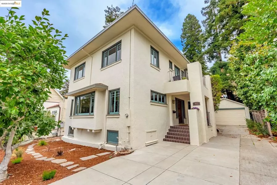 971 Santa Barbara Rd, Berkeley, CA 94707