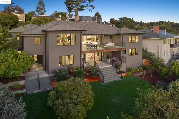 5737 Country Club Dr, Oakland, CA 94618