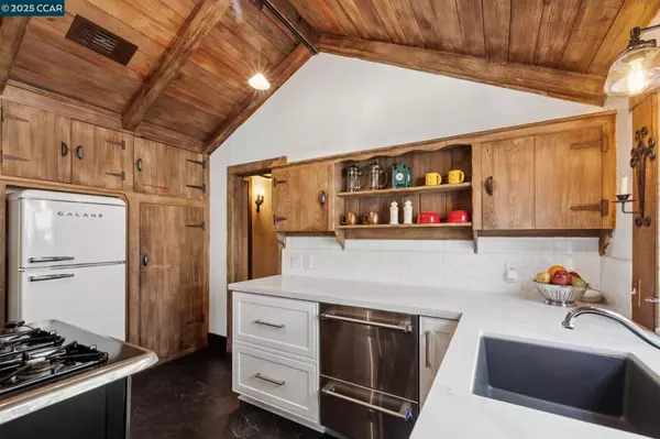 Walnut Creek, CA 94596,1611 Carmel Dr