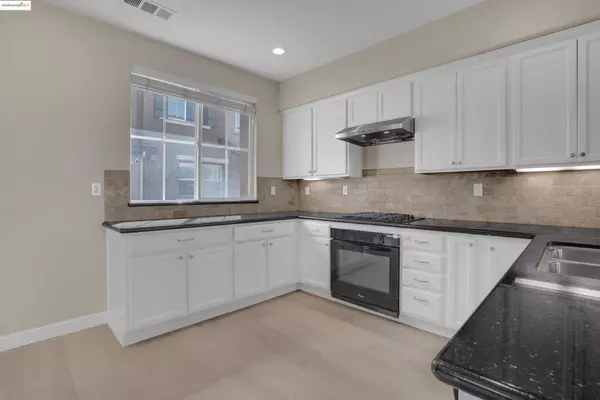 Hayward, CA 94541,414 Palmer Ave