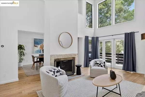 Oakland, CA 94618,97 Clarewood Ln