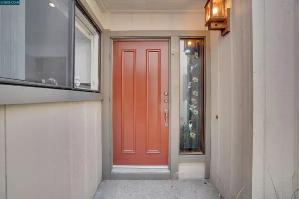 Hayward, CA 94541,1120 Holmes Way