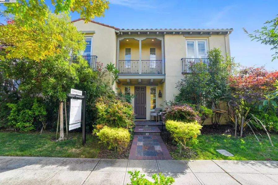 250 Jack London Ave, Alameda, CA 94501