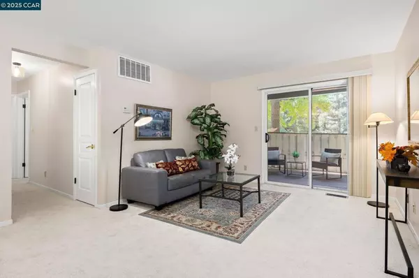 Concord, CA 94521,5425 Concord Blvd #F4