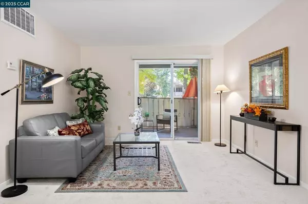 5425 Concord Blvd #F4,  Concord,  CA 94521