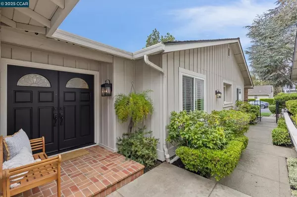 707 Oakmont Ct, Danville, CA 94526