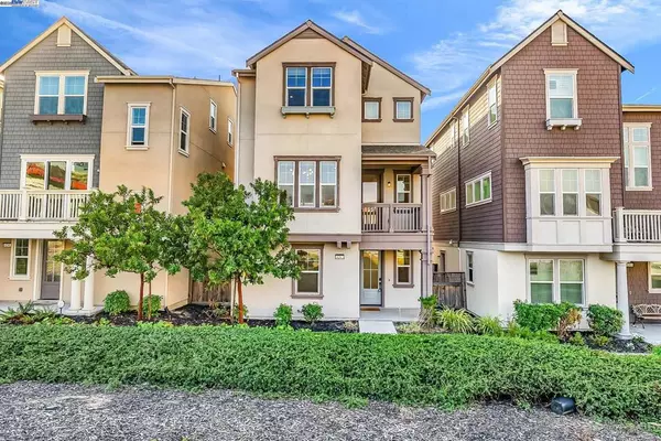 4287 Loyalton Rd, Dublin, CA 94568