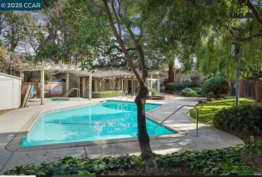 394 Ilo Lane #303, Danville, CA 94526