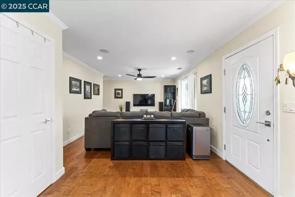 Hayward, CA 94542,1236 Highland Blvd