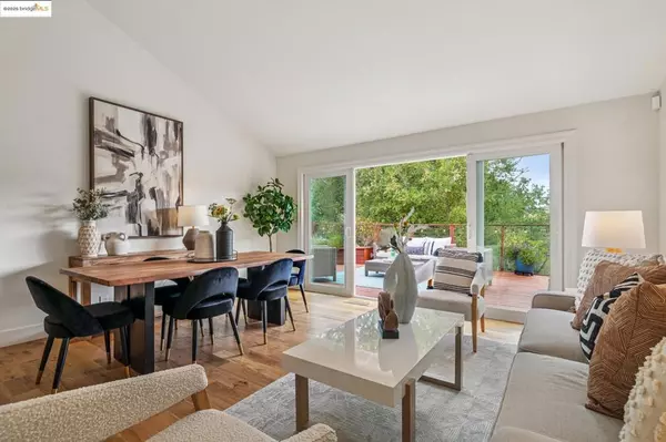 Walnut Creek, CA 94596,32 Pacer Pl.