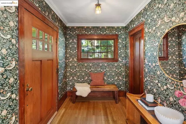 Berkeley, CA 94702,2723 Acton St