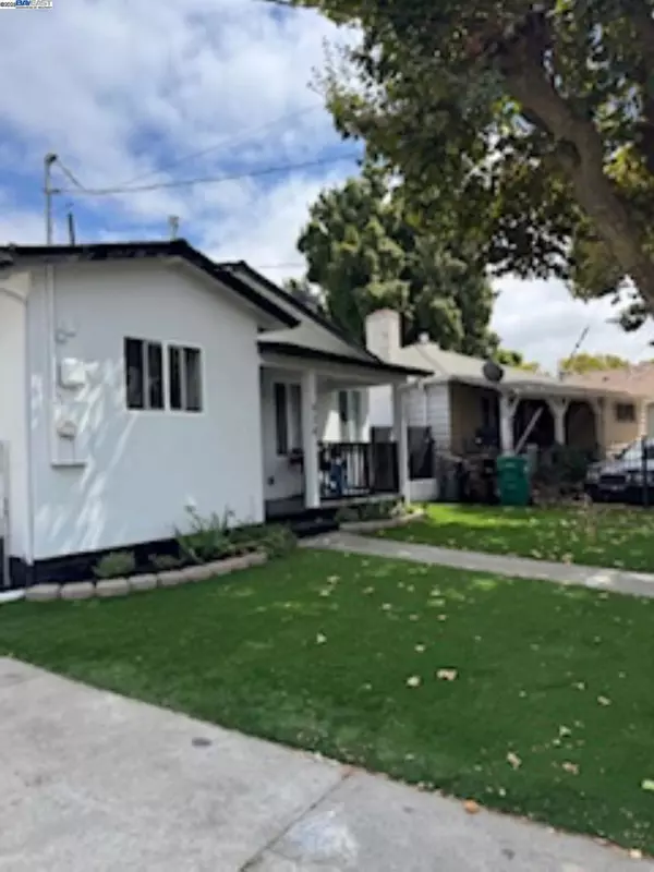 Oakland, CA 94603-3535,620 El Paseo Dr.