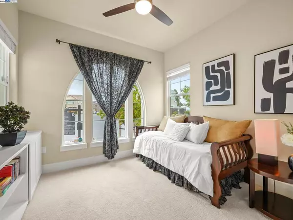 Dublin, CA 94568,7211 Kylemore Ct