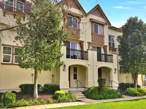 Livermore, CA 94551,152 Heligan Ln #3