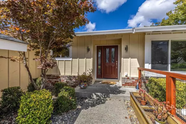 Newark, CA 94560,5303 Stirling Ct