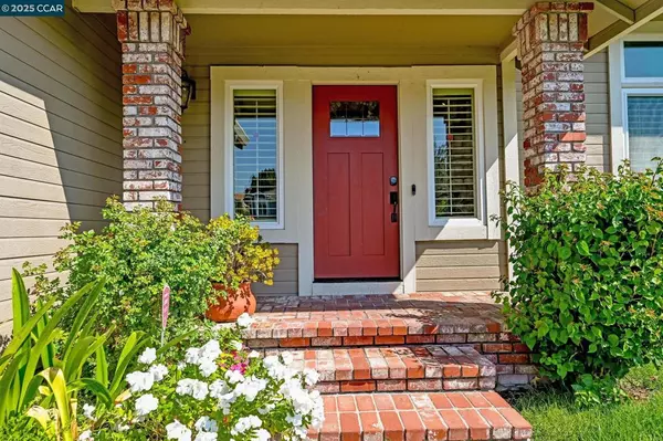 Antioch, CA 94509,409 Agate Ct