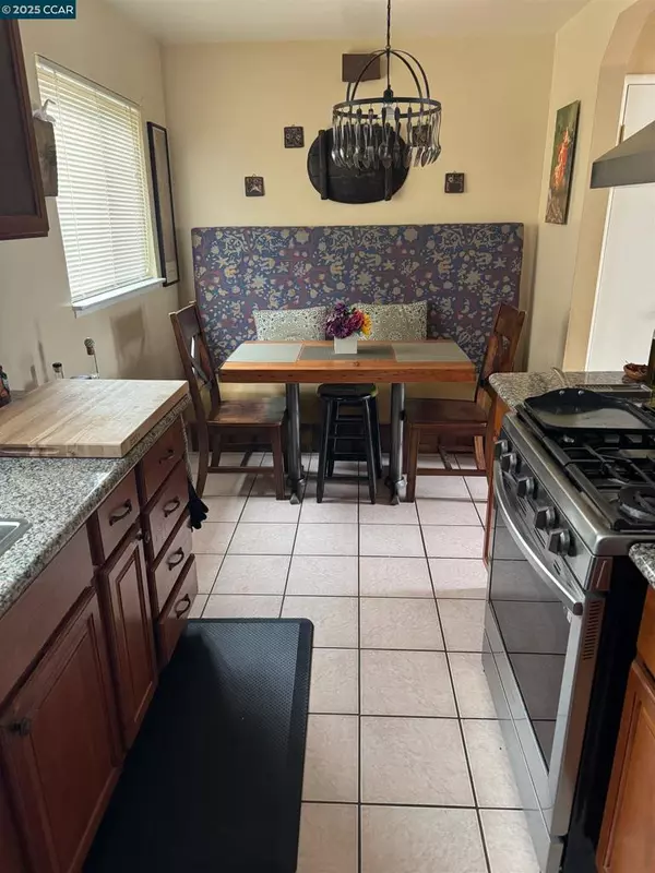 San Pablo, CA 94806,1840 Pullman St