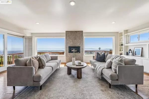 101 Chadbourne Way, Oakland, CA 94619