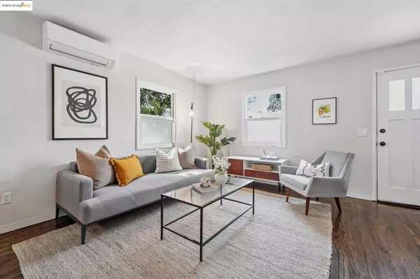 Oakland, CA 94609,4170 Emerald St #4