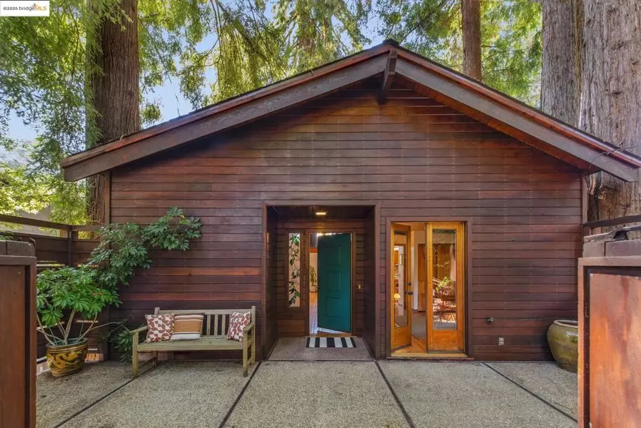 1082 Cragmont Ave, Berkeley, CA 94708