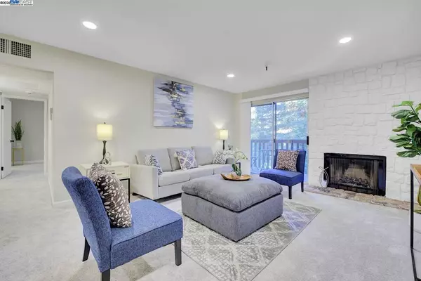 1775 Panda Way #337, Hayward, CA 94541