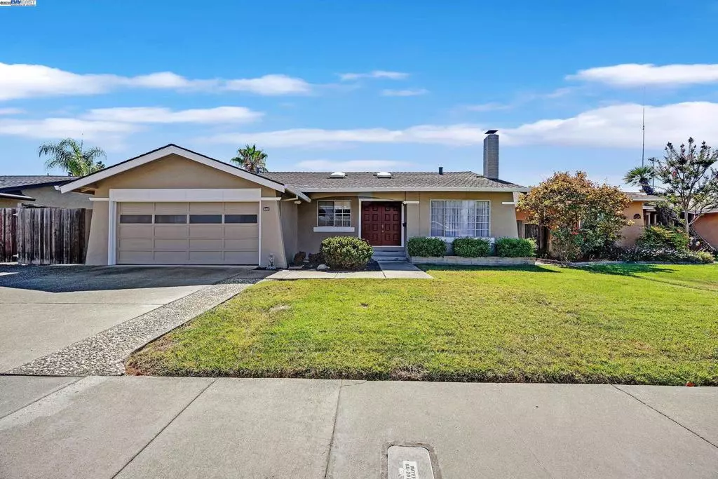 Pleasanton, CA 94588-4454,6244 Robin Court