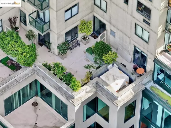 San Francisco, CA 94109,1 Daniel Burnham Ct #101